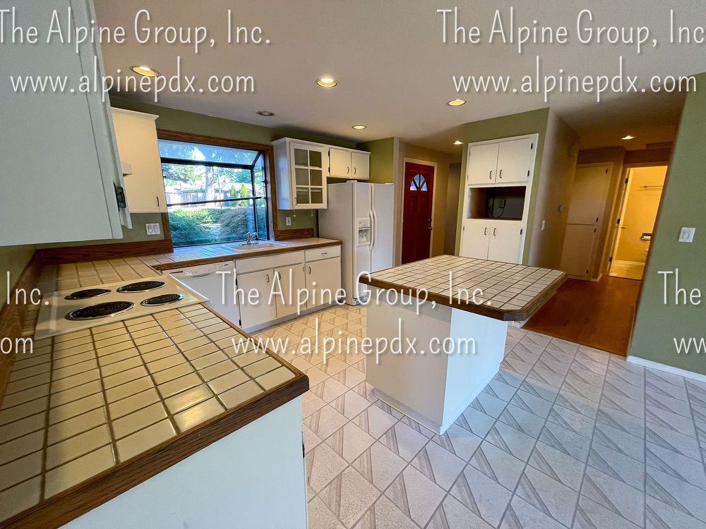 20933 Sw 86th Ave - Photo 3 of 24