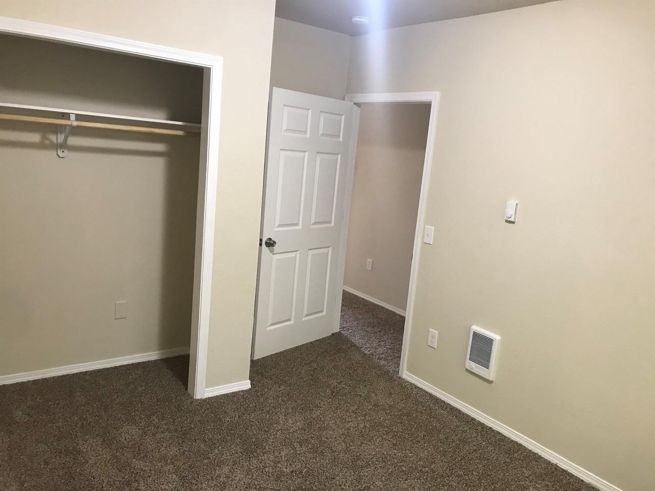 132 Elma Drive - 1 #1 - Photo 2 of 9