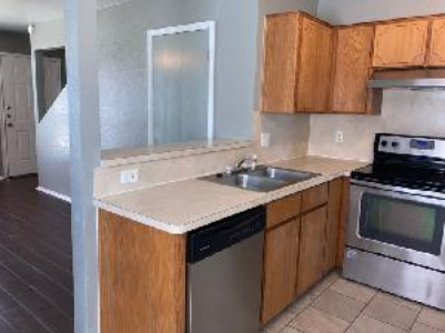 2801 Vernice Loop #D - Photo 7 of 11