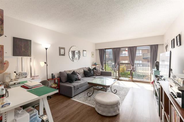 211 3rd Street West #114 - Photo 7 of 20