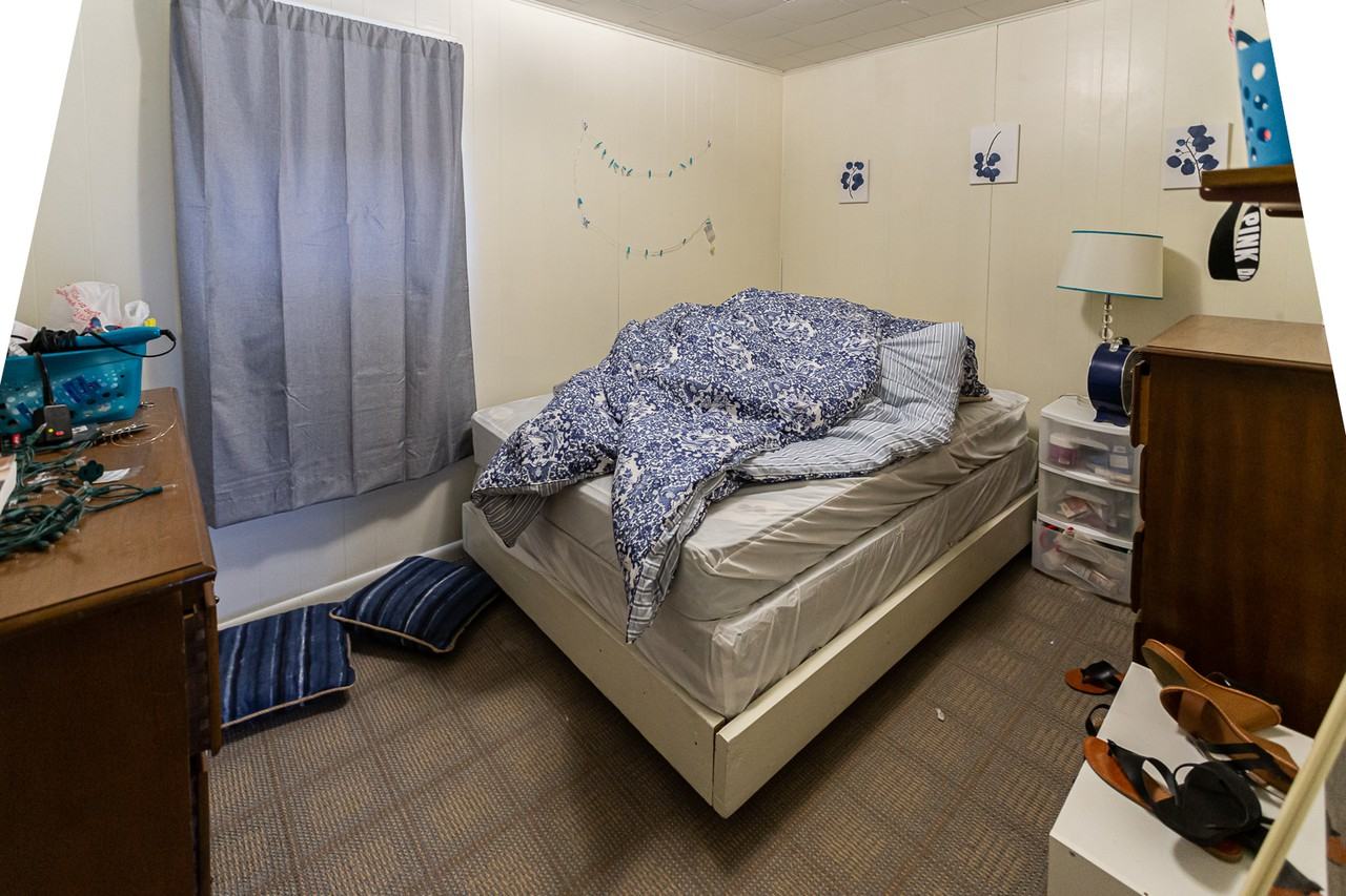 864 Wayne Ave #864 - Photo 4 of 8