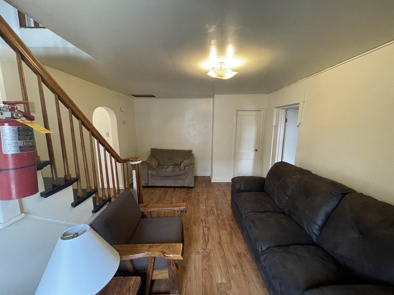 854 Wayne Ave #854 - Photo 3 of 13