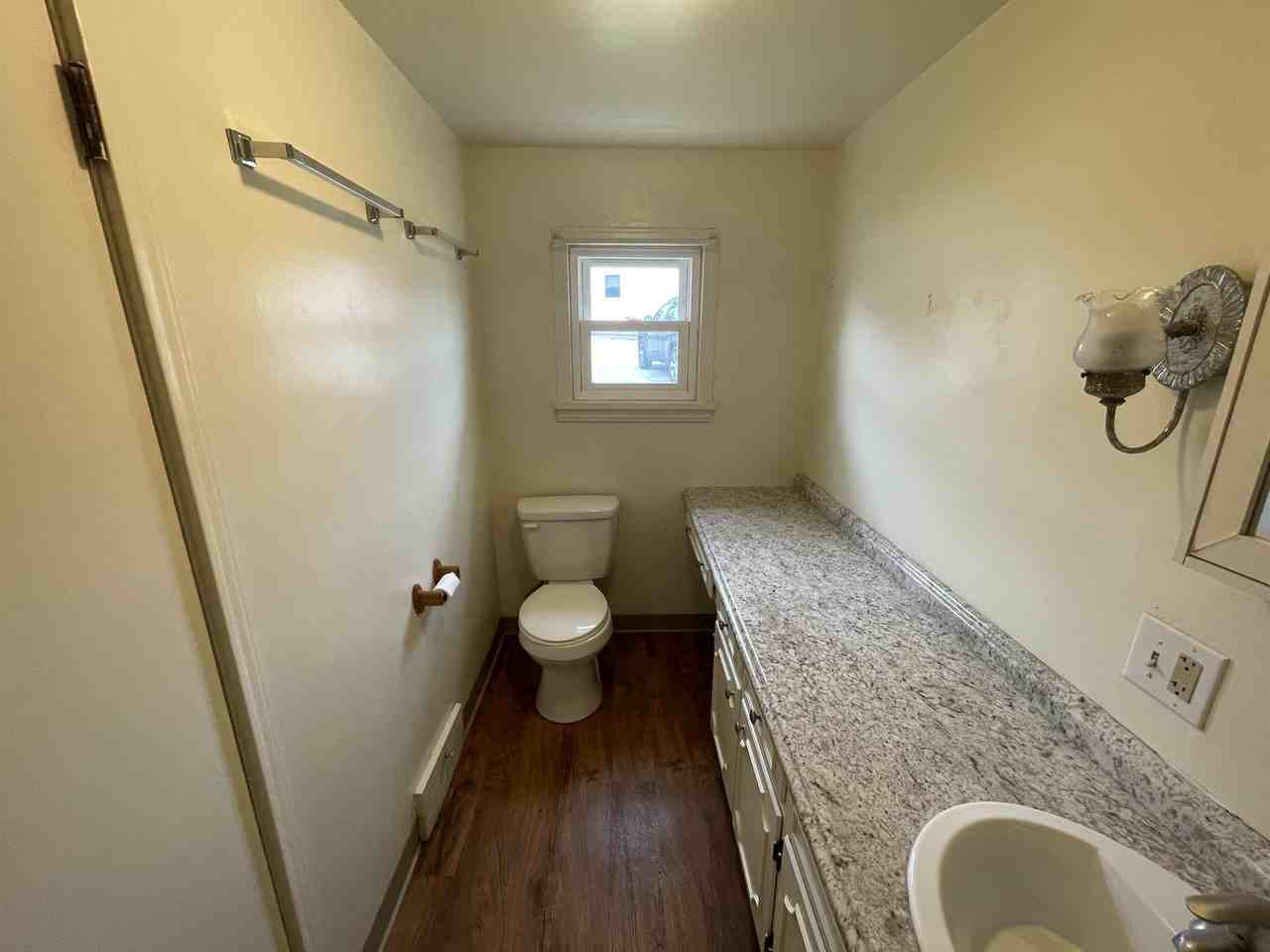 854 Wayne Ave #854 - Photo 5 of 13