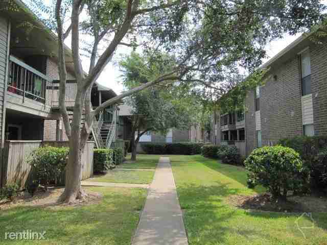 Lakeview - Photo 3 of 4