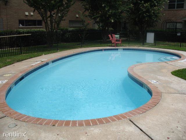 Sandy Glen - Photo 2 of 5