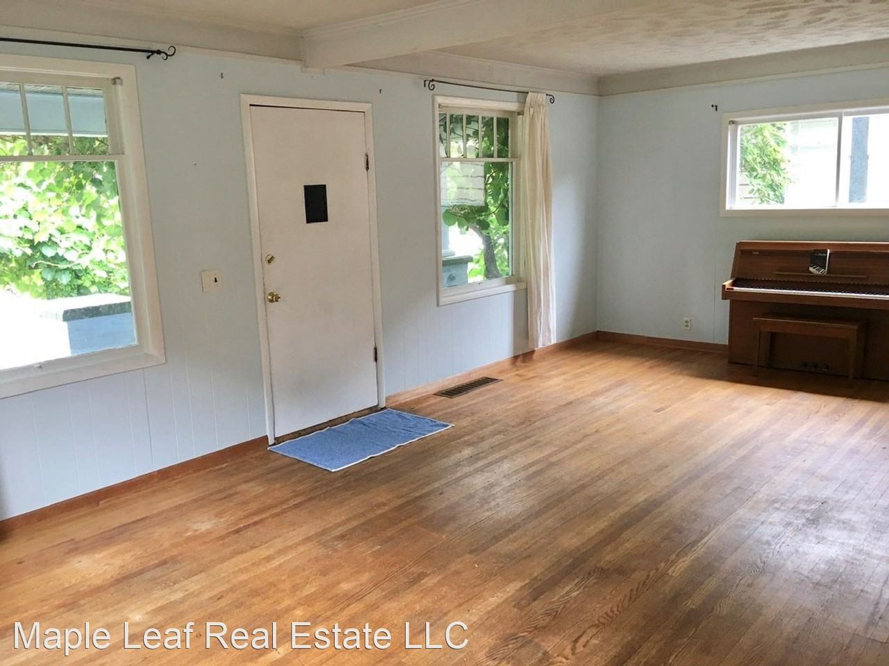 2010 42nd Ave E - Photo 2 of 21