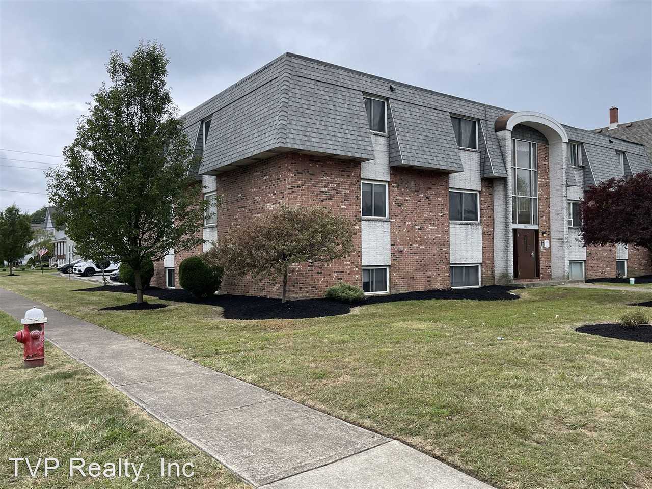 960 East Erie Ave. - Photo 2 of 3