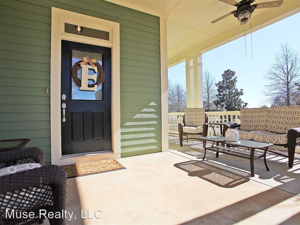 3010 Colonel Springs Way - Photo 2 of 33