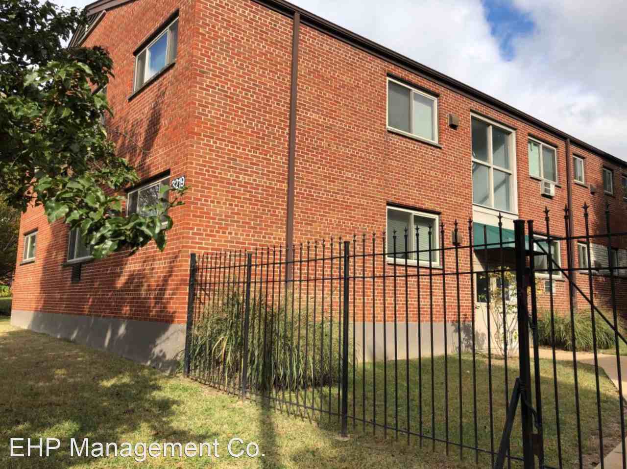 3217 RUSSELL BLVD - Photo 2 of 13