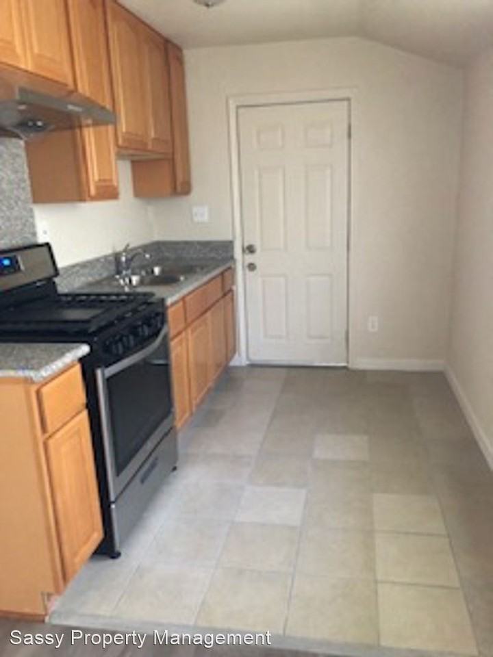 255-259 N 1st Street - Photo 2 of 10