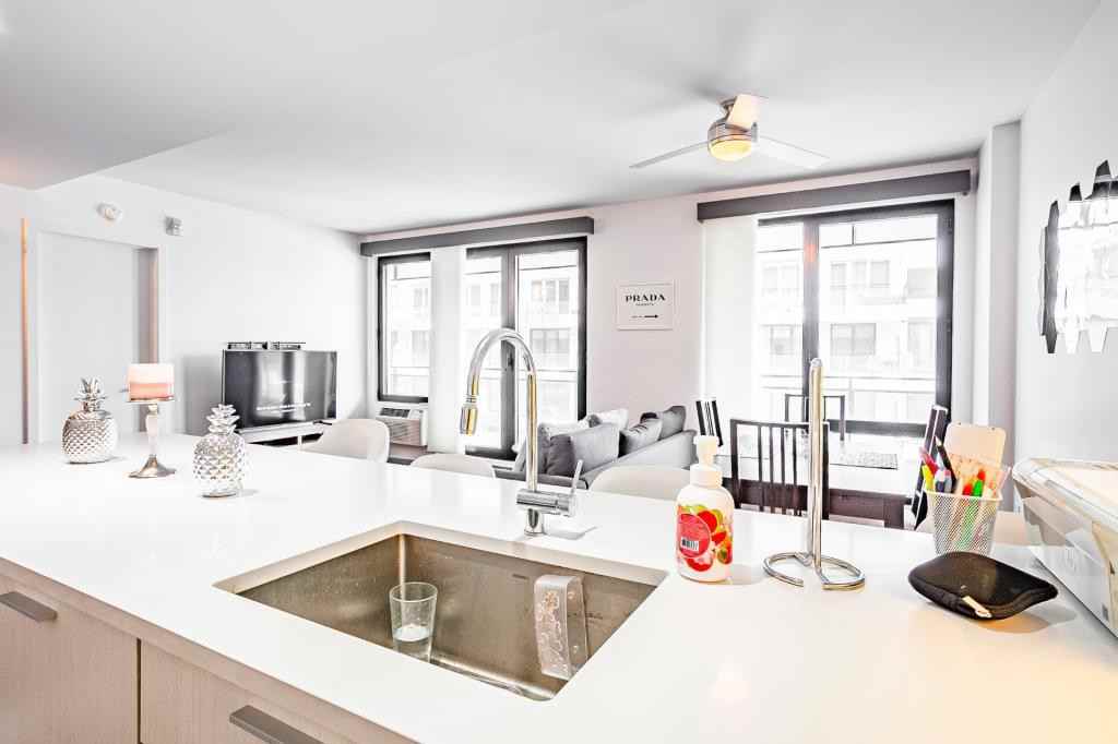 Rue Ottawa #608 - Photo 4 of 31