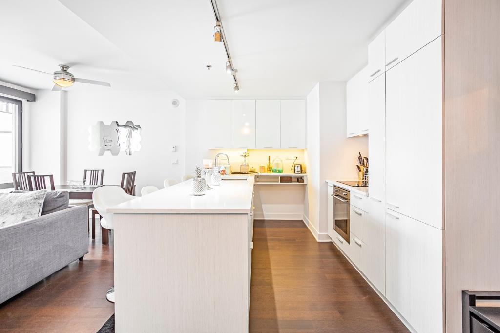 Rue Ottawa #608 - Photo 5 of 31