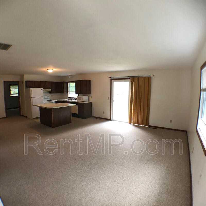812 N Bradley St - Photo 2 of 12