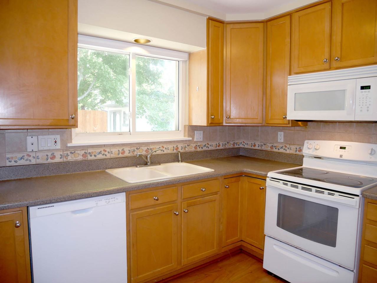 12900 E Arkansas Dr #1 - Photo 7 of 20