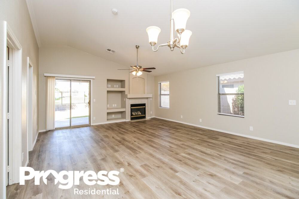 9350 E Nopal Ave - Photo 3 of 16