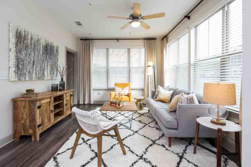 1906 3rd Avenue North 1309 - Photo 2 of 16