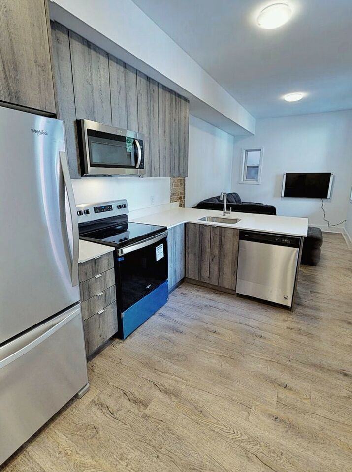 Daly Avenue Apartments in Byward Market, Ottawa, ON K1N 7J7 Zumper