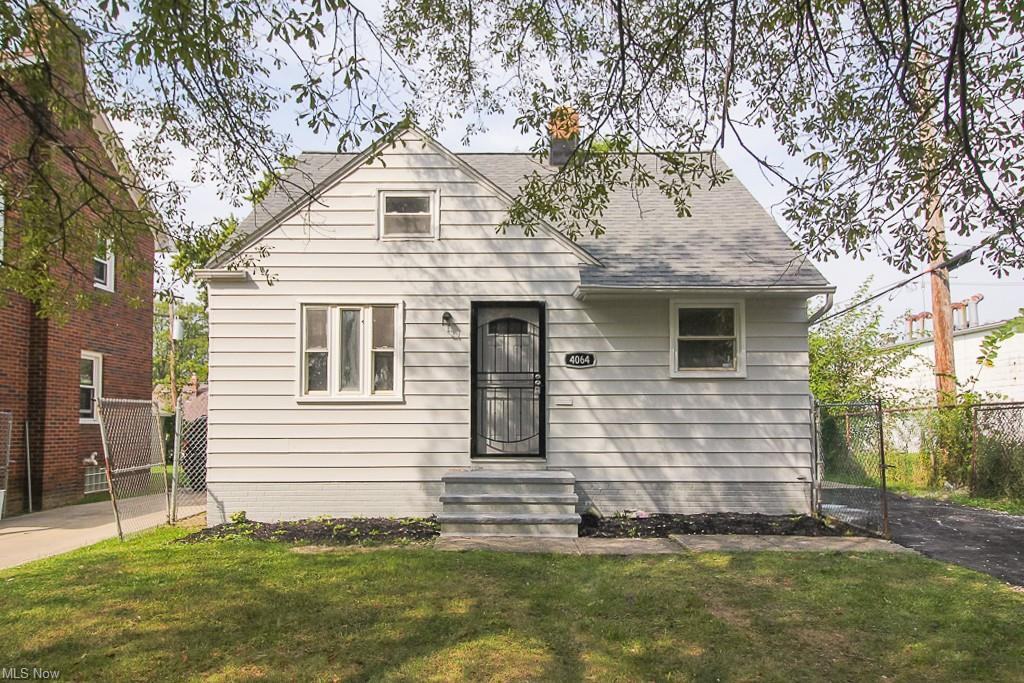 4064 E 155th St, Cleveland, OH 44128 3 Bedroom House for 950/month