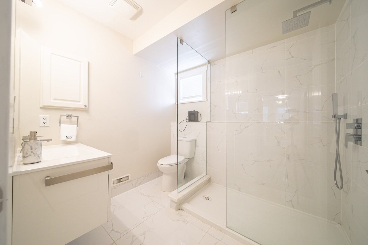 5700 Vermilyea Court - Photo 2 of 16