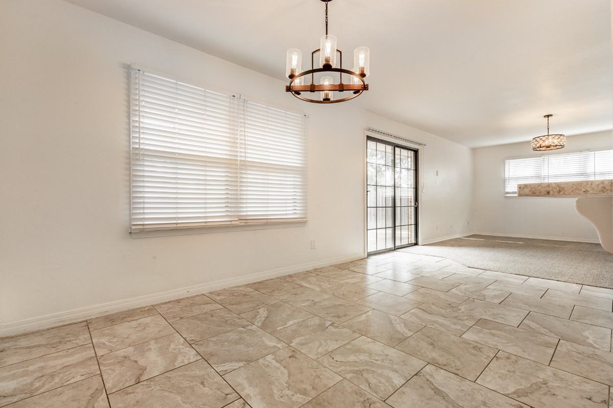 2605 Abbey Road #1 - Photo 4 of 10