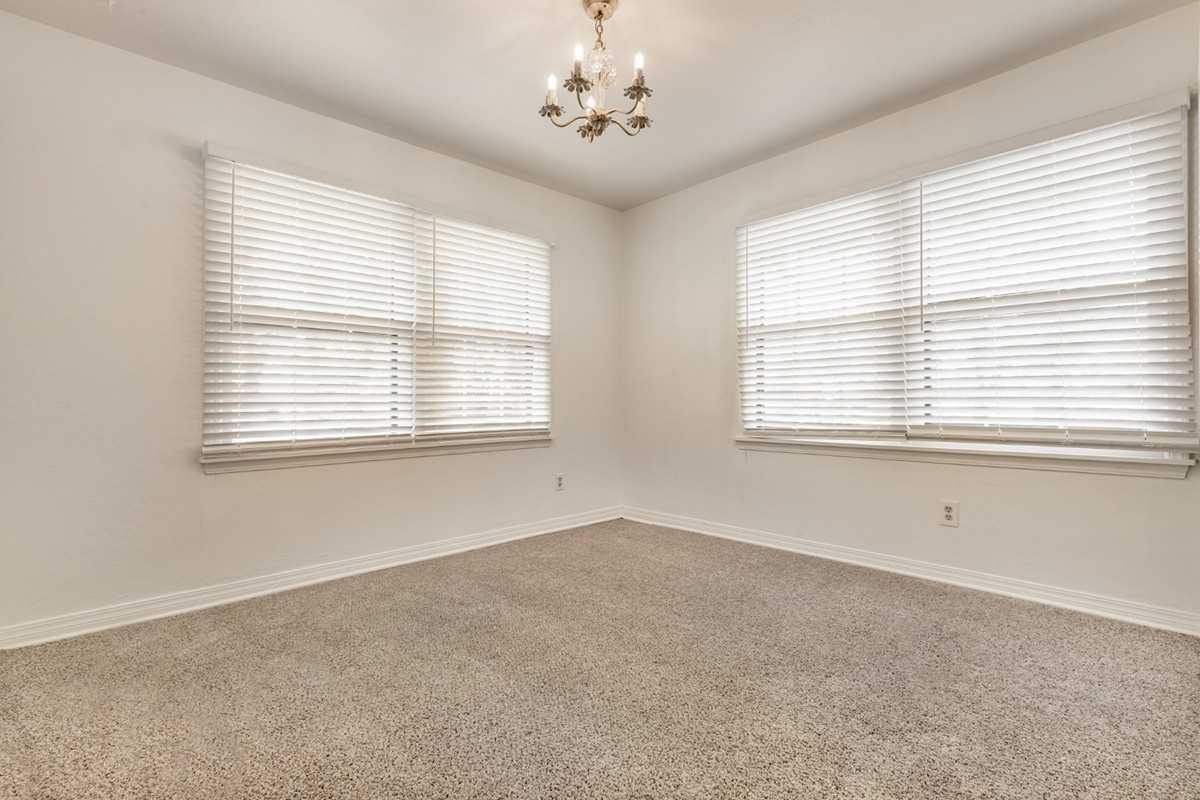 2605 Abbey Road #1 - Photo 6 of 10