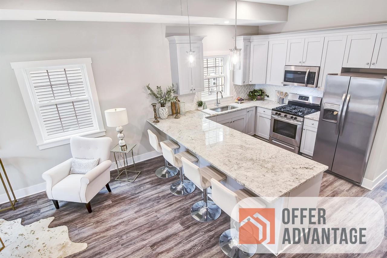 965 Lafayette Ave Uppr - Photo 2 of 10