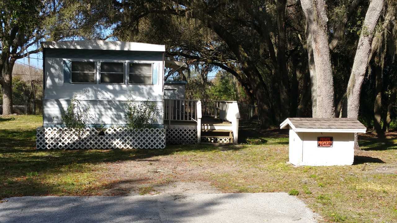 9205 Adler St - Photo 2 of 19