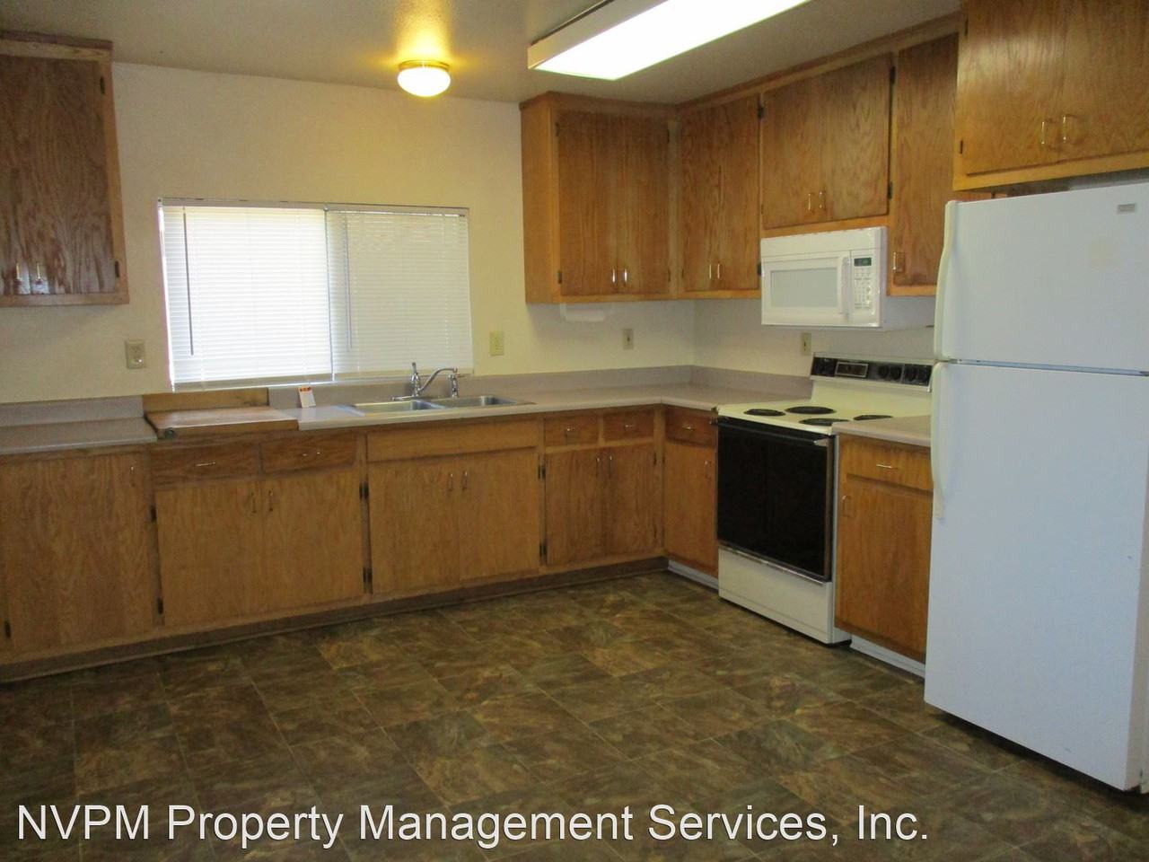 937 Walnut St. - Photo 2 of 8