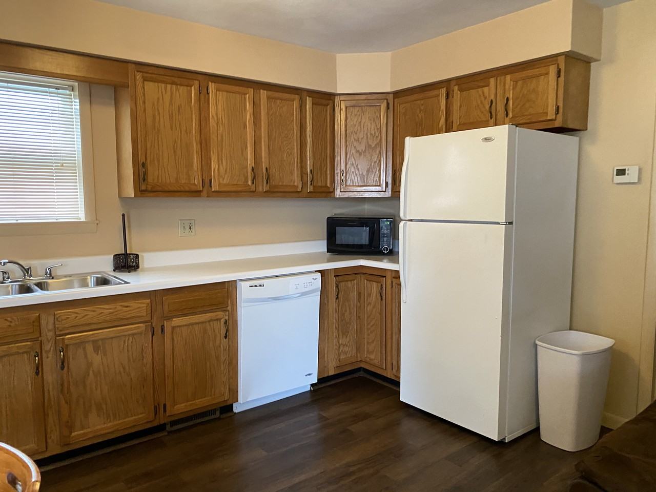 722 South St - Photo 4 of 34