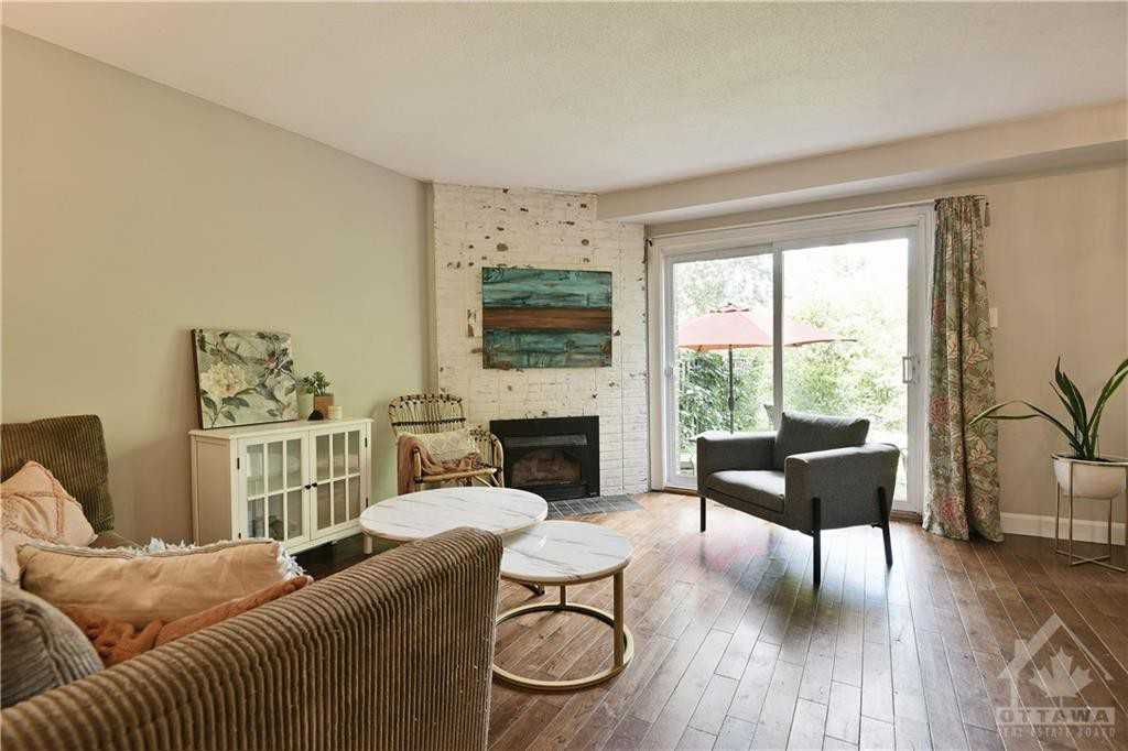 18 Chisholm Court - Photo 3 of 13