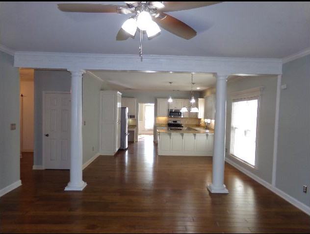43 Courtside Pl - Photo 3 of 10