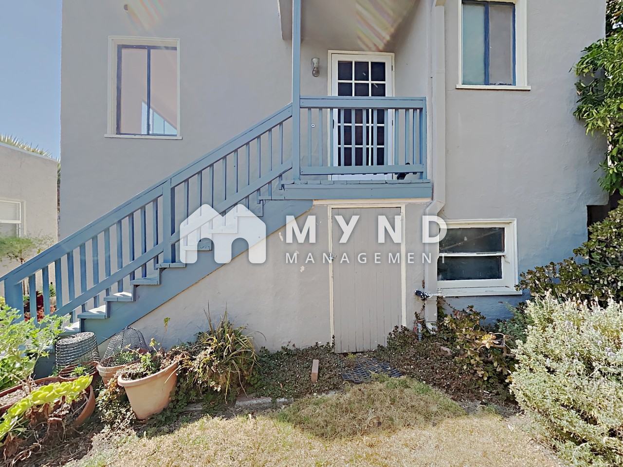 1629 Oak View Ave - Photo 2 of 12