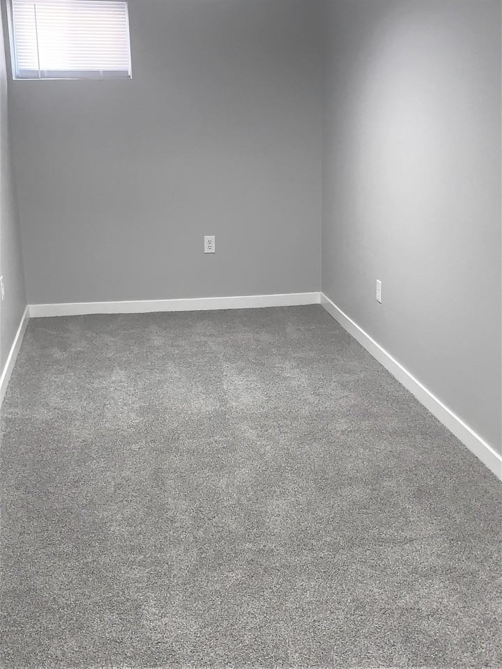 2920 N Clayton St #1 - Photo 5 of 10