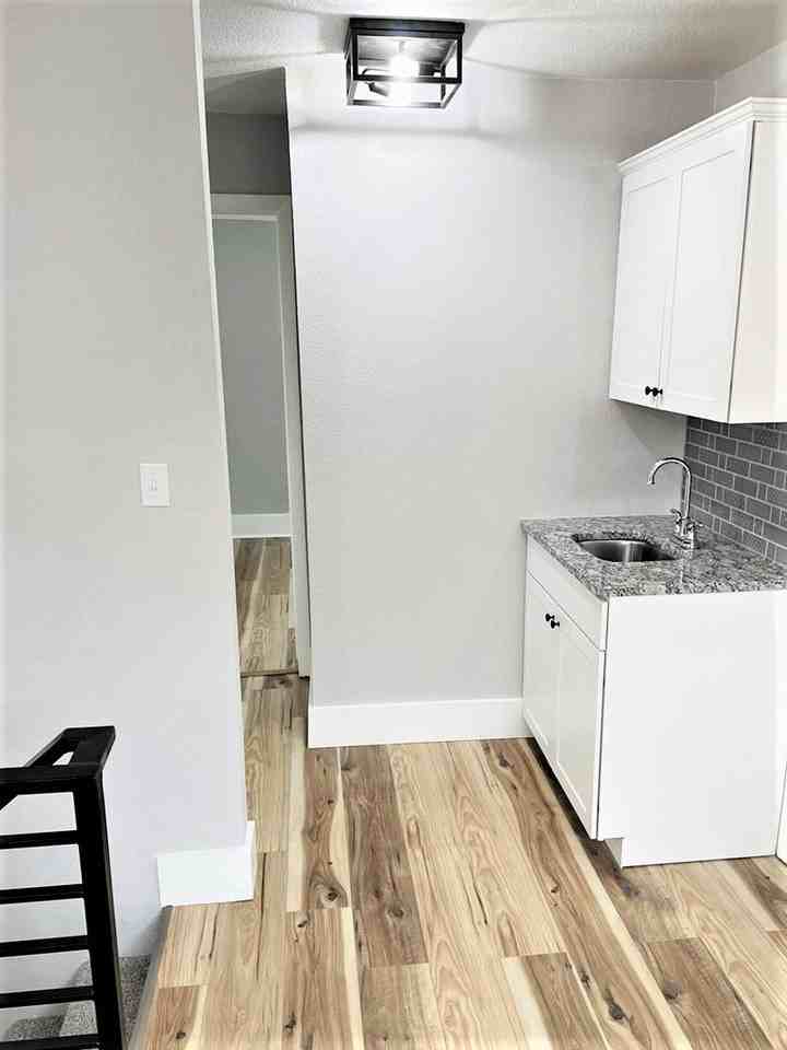 2920 N Clayton St #1 - Photo 7 of 10