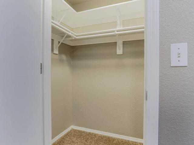 20433 Se Stark St - Photo 5 of 22