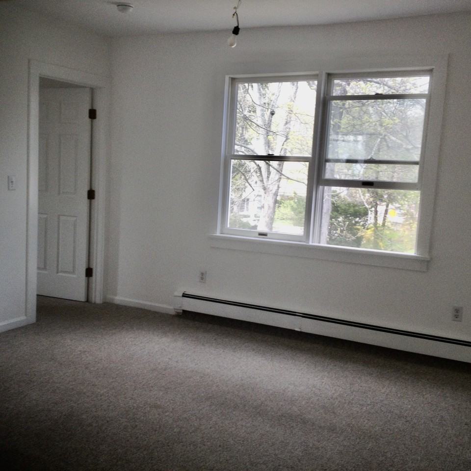 79 North Moger Avenue #2 - Photo 3 of 5