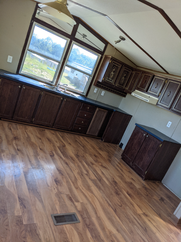 248 Callaway Ln - Photo 3 of 6