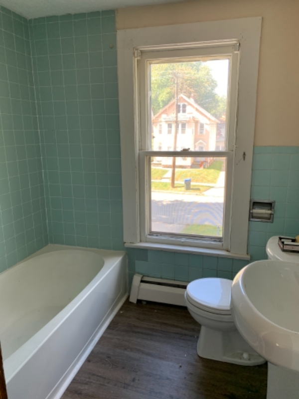 2467 3rd St - Photo 7 of 9