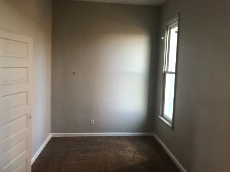 1609 8th Ave N #3 - Photo 7 of 9