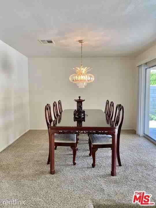 27205 Avenida Quintana - Photo 2 of 10