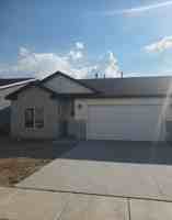 featured image of 1033 N Vista Loop