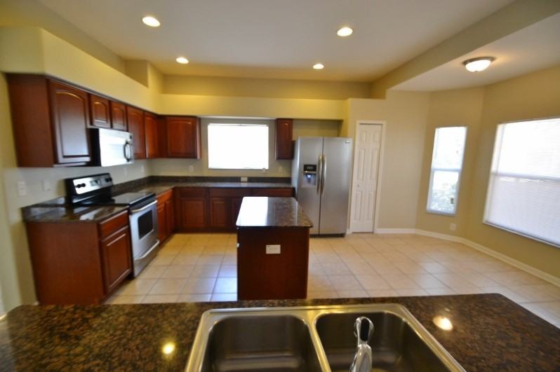 4243 Sandy Shores Dr - Photo 3 of 13