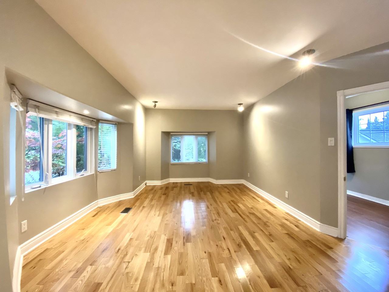 15 Myrle Ave - Photo 2 of 11