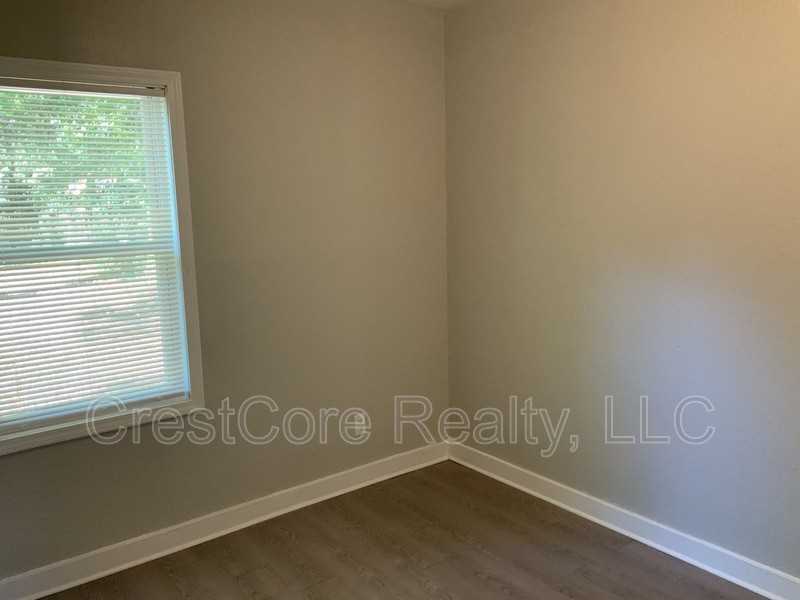 2442 Ketchum Rd - Photo 3 of 7