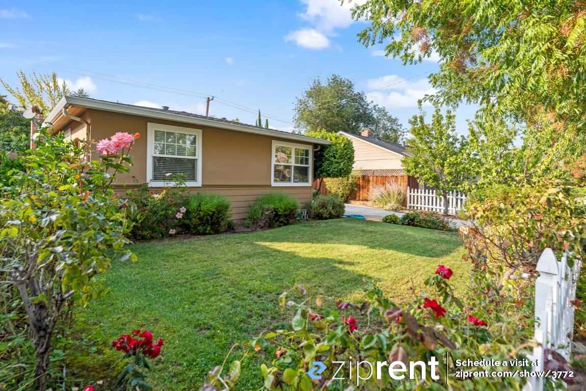 823 S Knickerbocker Dr - Photo 2 of 20