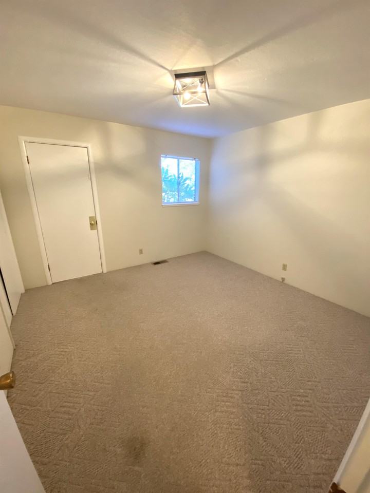 340 Wiley St #1 - Photo 6 of 28