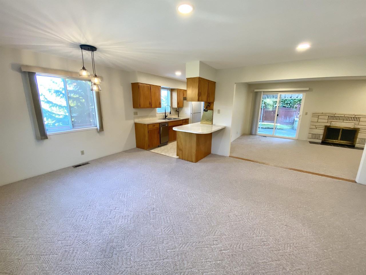 340 Wiley St #1 - Photo 7 of 28