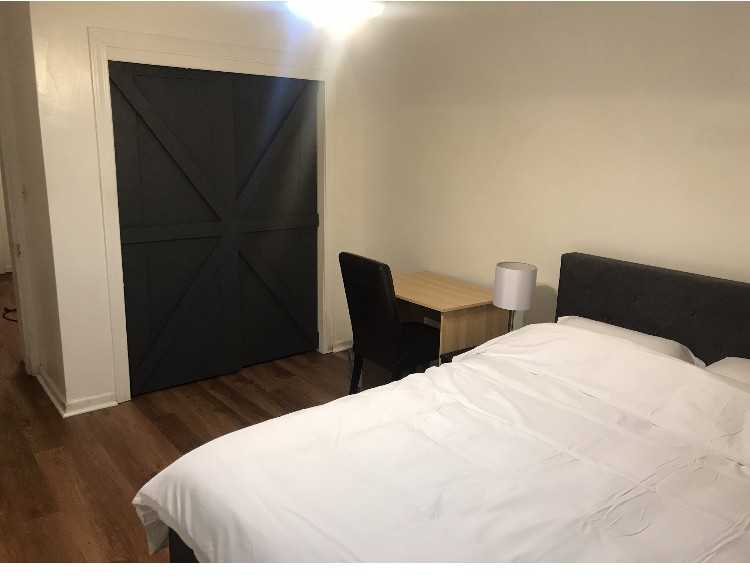 6531 West Devon Avenue - Photo 2 of 7