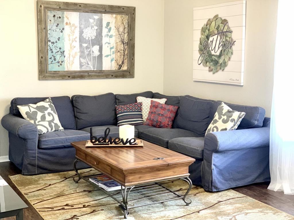 1311 Bagby Avenue - Photo 5 of 12