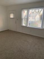 631 35th St - Photo 1 of 1